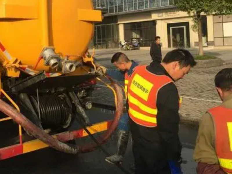 杭州拱墅区一丝不苟公司抽隔油池清理工地泥浆管道